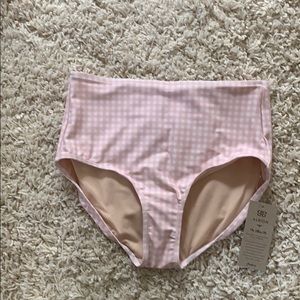 Albion Fit Pink Check High-Waisted Bottoms